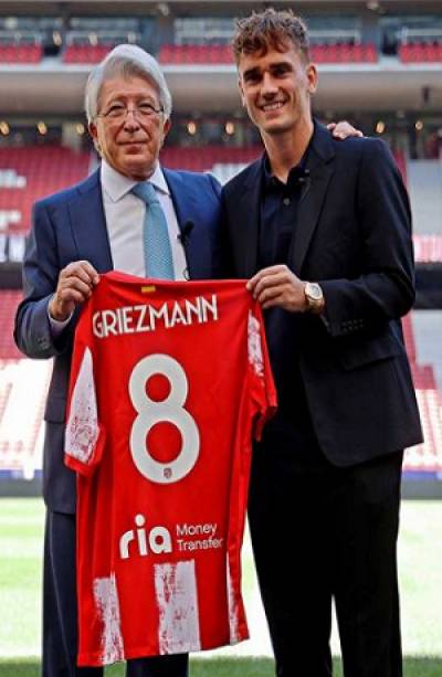 Griezmann es presentado con el Atlético de Madrid