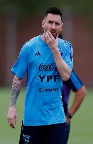 Barcelona &quot;coquetea&quot; con Messi para un posible regreso