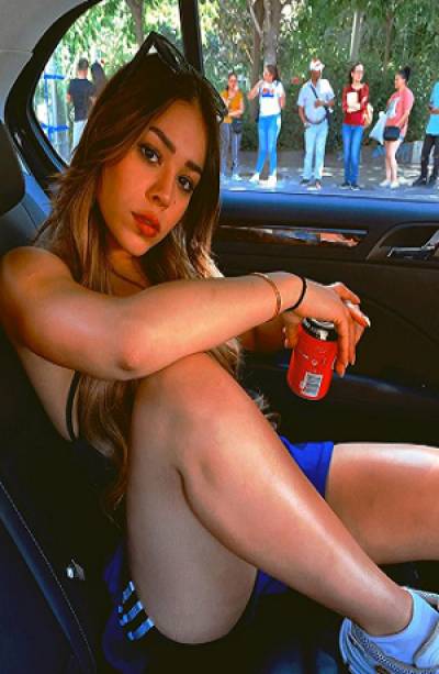 Danna Paola disfruta halagos en redes sociales