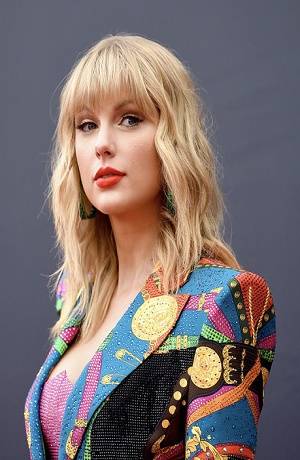 Taylor Swift tiene el disco más vendido de 2020 con Folklore