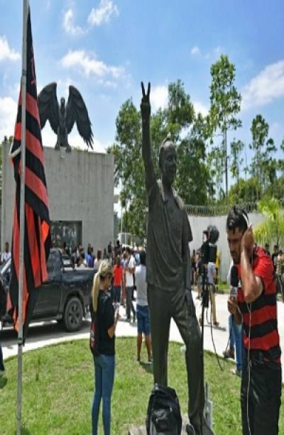 Mueren diez personas en incendio de instalaciones del Flamengo de Brasil