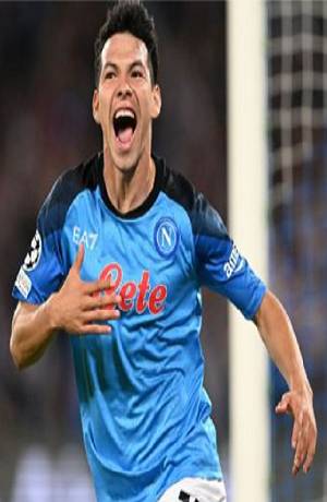 Napoli golea 4-2 al Ajax con anotación del Chucky Lozano