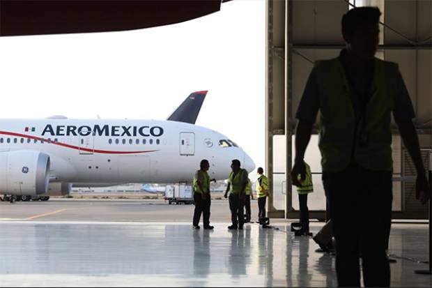 50 vuelos cancelados en el Aeropuerto CDMX por 87 pilotos con COVID-19