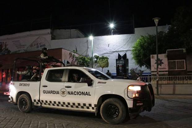 Fiscalía de Puebla realiza revisión a 20 policías de Acatlán de Osorio