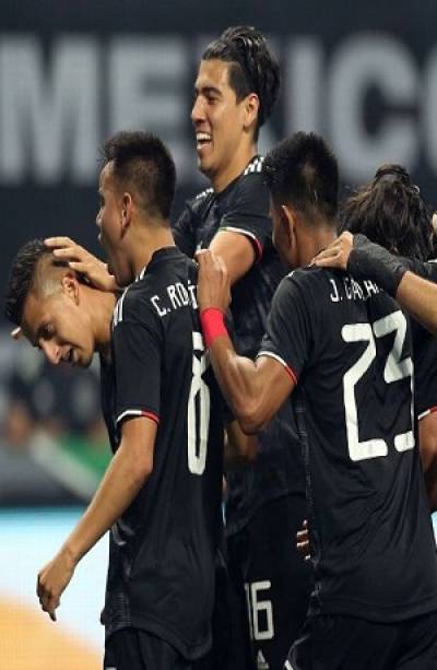 México derrotó 3-1 a Venezuela rumbo a la Copa de Oro