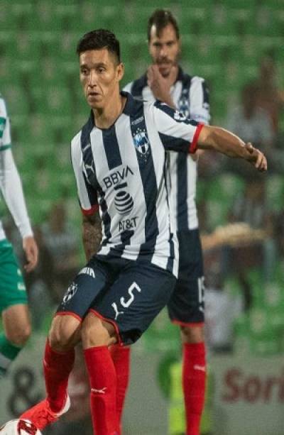 Matías Kranevitter debutó y se lesionó en empate entre Rayados y Santos