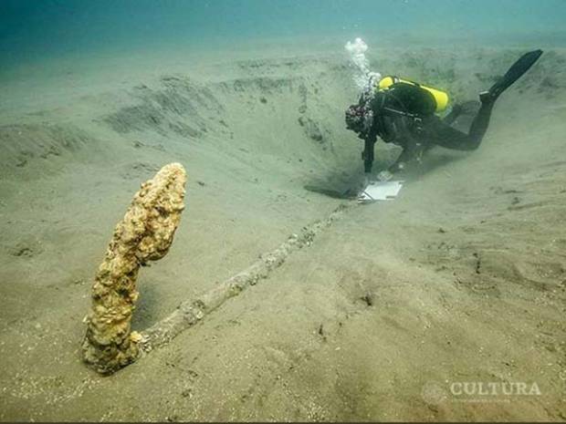 Hallan ancla que data de la Conquista en el Golfo de México