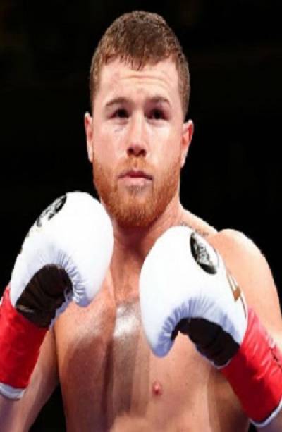 Canelo Álvarez entregó paquetes de protección a trabajadores de la salud por coronavirus