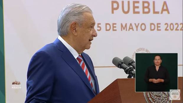 AMLO da conferencia mañanera en Puebla