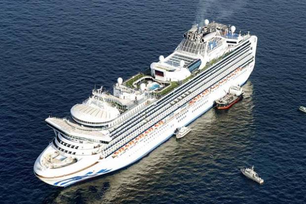 Crucero japonés con 61 enfermos por coronavirus a bordo