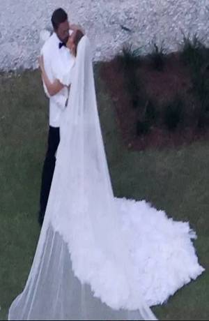 Jennifer Lopez y Ben Affleck celebraron una boda más en Georgia