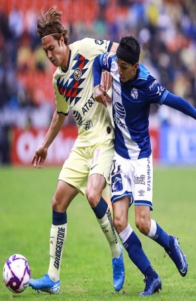 Club Puebla salió con derrota del Azteca, 2-0 ante América