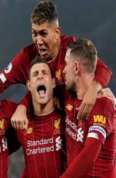 Liverpool derrotó 4-0 al Crystal Palace y está cerca de la corona