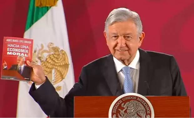 AMLO presenta su libro “Hacia una economía moral”