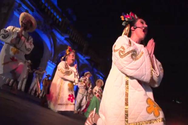 Ballet de Amalia Hernández presenta Navidades en México en el Castillo de Chapultepec