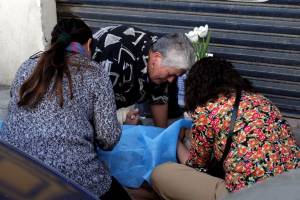 Sacerdote se infarta y muere en el centro histórico de Puebla