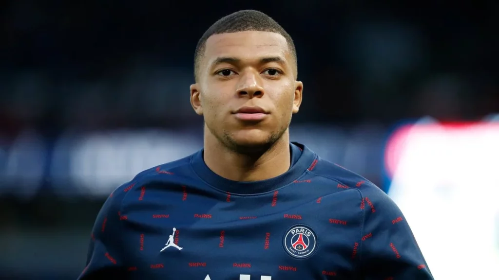 Conoce cuál fue la oferta millonaria que Mbappé rechazó