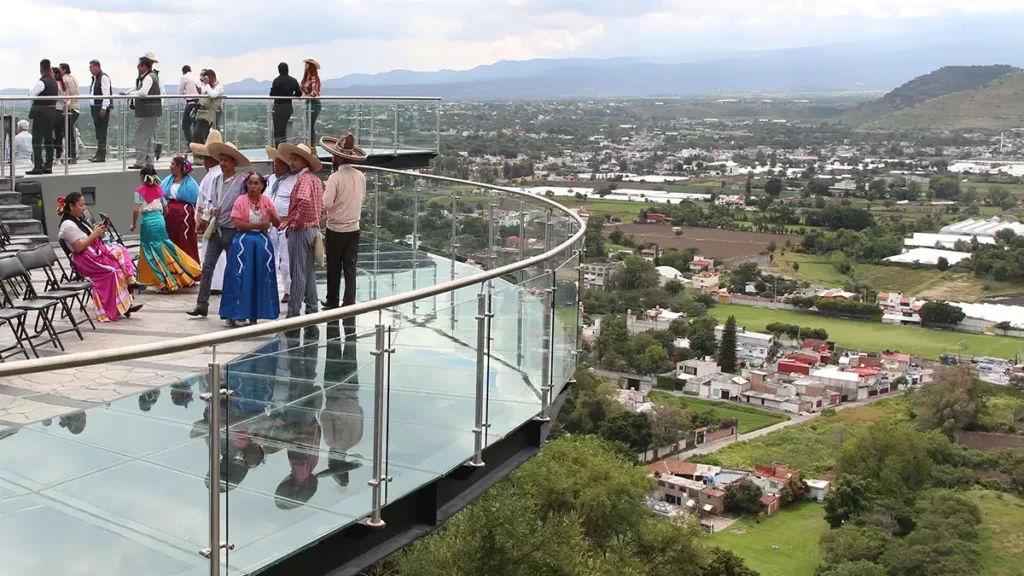 Las 12 cosas que debes saber antes de visitar el Mirador de Cristal de Atlixco