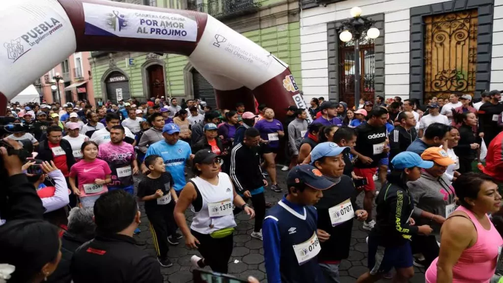 Carrera "Por Amor al Prójimo" registró gran afluencia de participantes