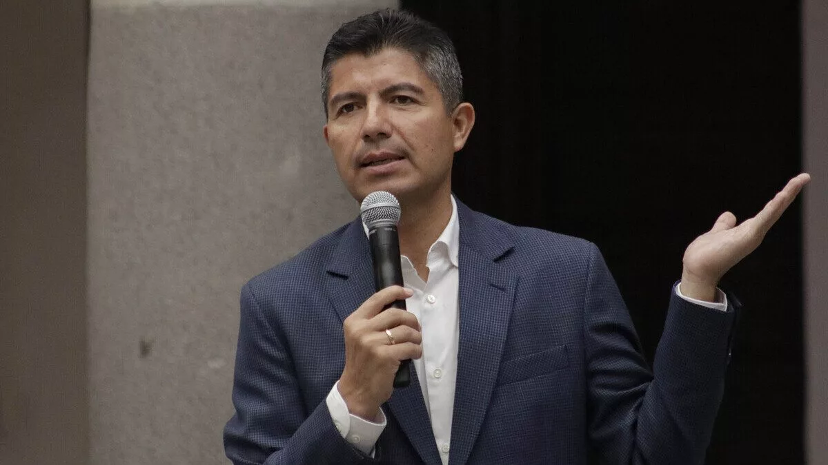 Eduardo Rivera declara que va a elecciones 2024, pero sin revelar el cargo que busca