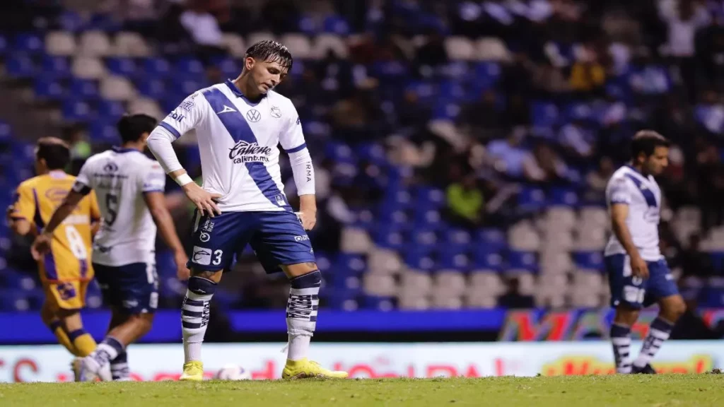 Club Puebla refrenda mal momento y cae 0-2 ante San Luis