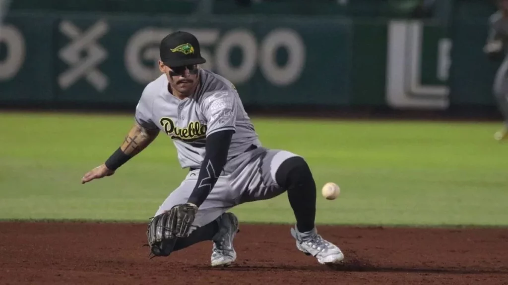 Pericos de Puebla derrota a Leones de Yucatán en el primero de la serie