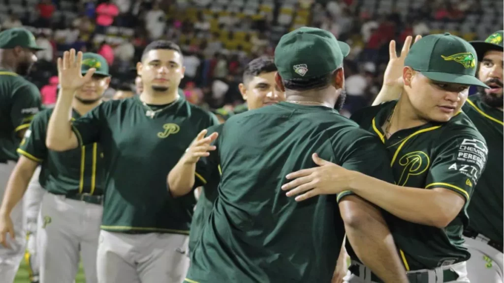 Pericos gana el segundo de la serie ante Veracruz