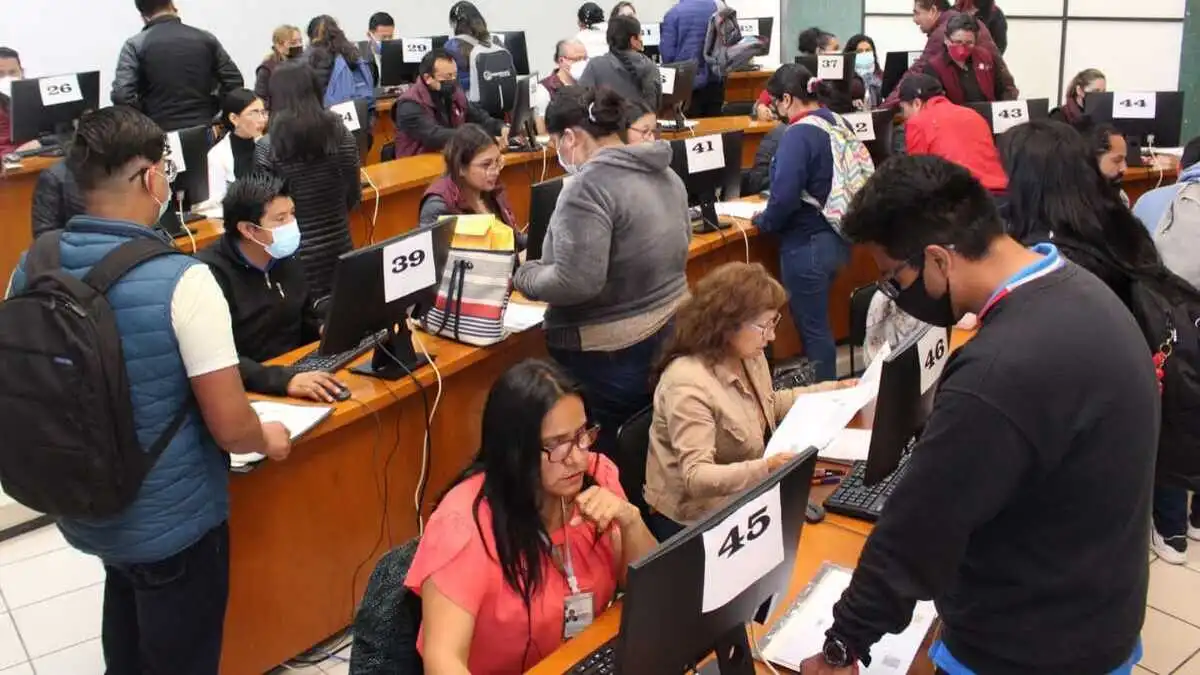 Inicia proceso de permutas para docentes en Puebla