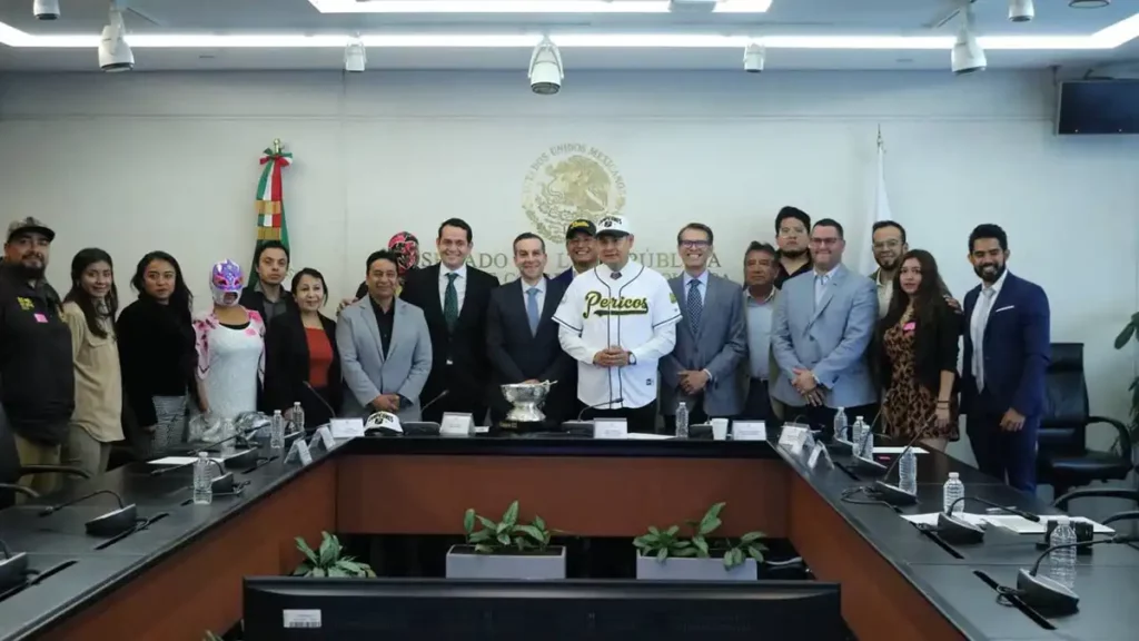 Alejandro Armenta reconoció a Pericos de Puebla por su campeonato 2023