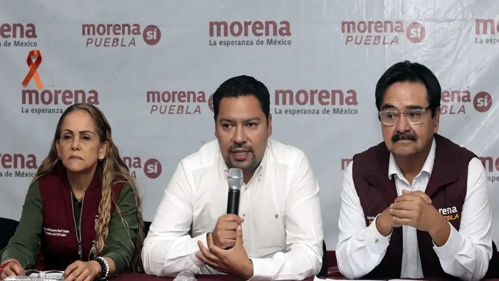 MORENA PUEBLA: CAMBIOS, REACOMODOS, SEÑALES, MENSAJES...