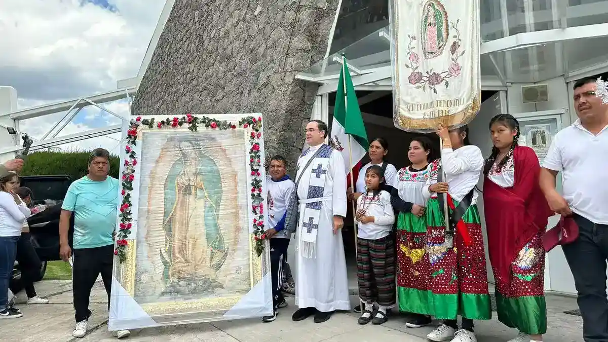 Antorcha Guadalupana visita Puebla capital en su camino a NY