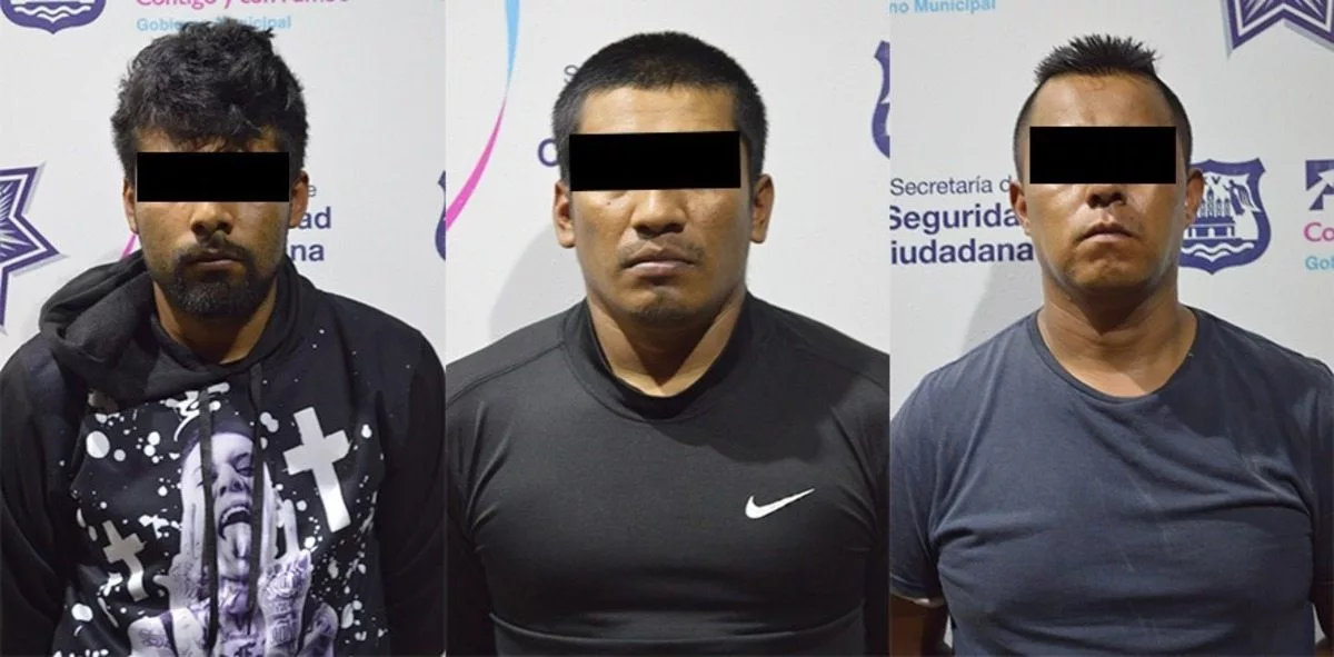 Detienen a tres sujetos con armas y droga en Puebla