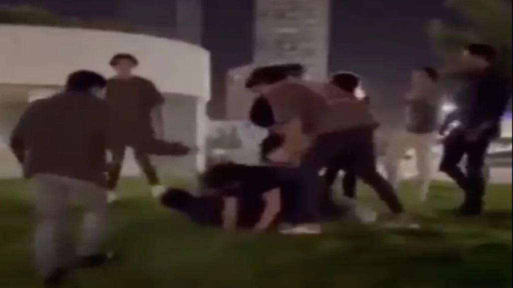 Estado de salud de joven golpeado en la Estrella de Puebla es "reservado": Abogada