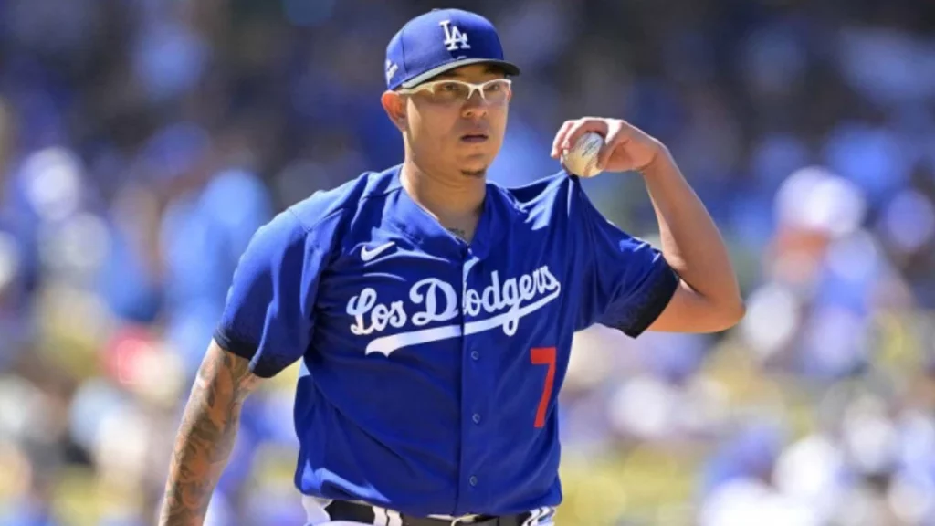 Julio Urías, pelotero de Dodgers, arrestado por violencia familiar