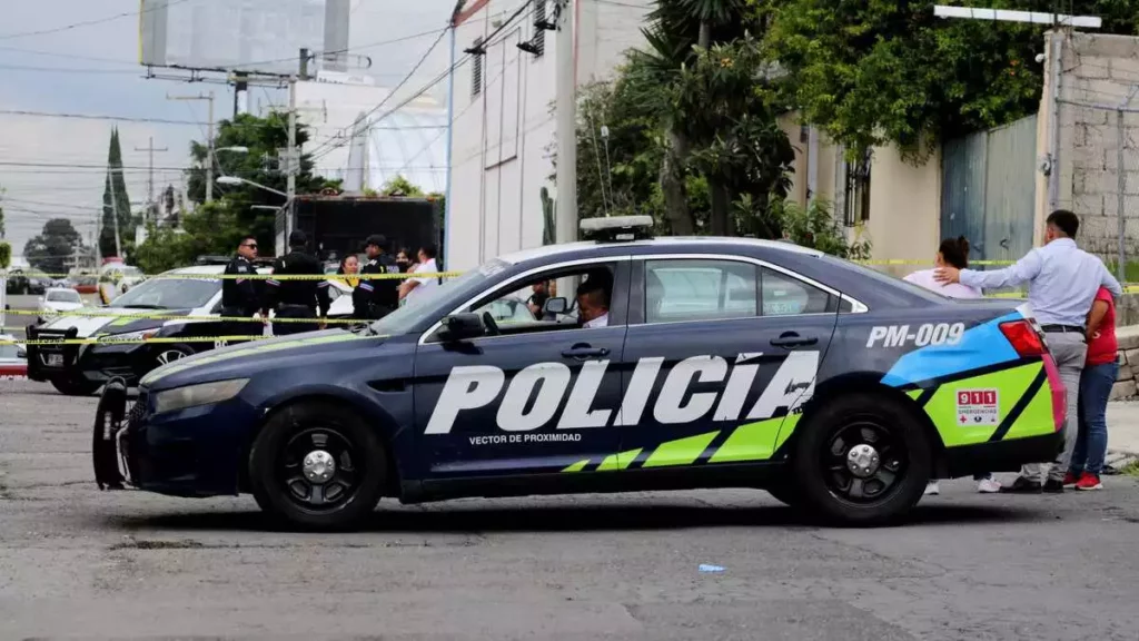 Apuñalan y asaltan a joven al salir a la tienda en el centro de Puebla