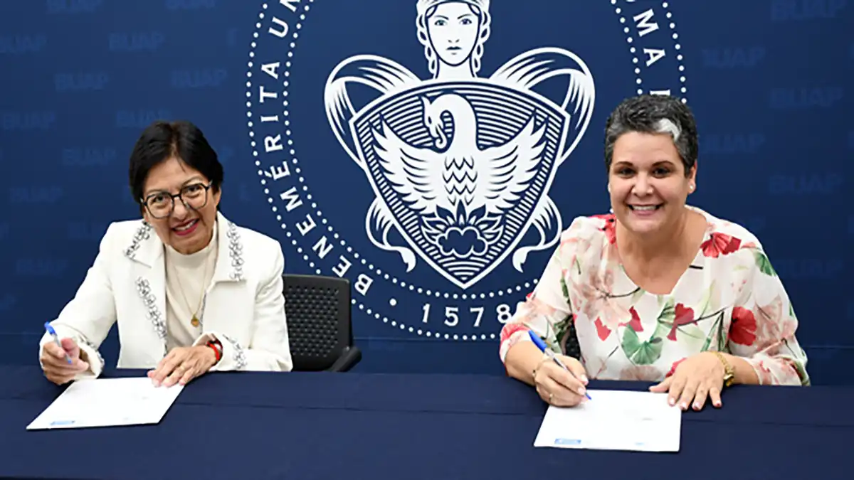BUAP y Universidad de Ciencias Médicas de Camagüey firman convenio de colaboración