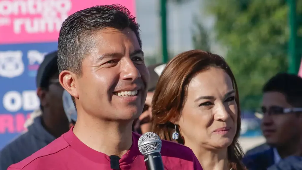 Eduardo Rivera da la bienvenida a Nancy de la Sierra a la carrera por la gubernatura