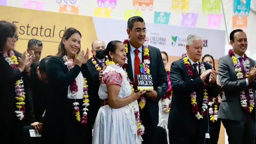 Realizan Tercer Encuentro Estatal de Pueblos Mágicos de Puebla