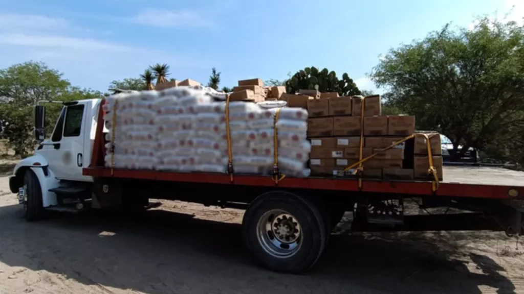 Recupera Guardia Nacional tráiler robado con abarrotes en Puebla