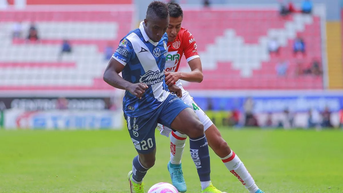 Club Puebla gana 2-1 al Necaxa y sale del fondo de la tabla