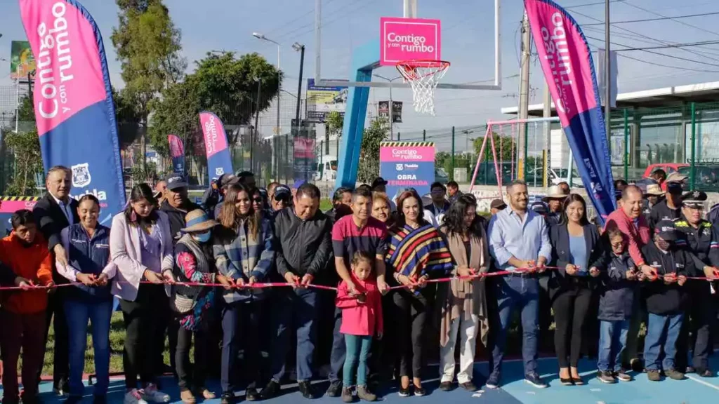 Inauguran tercera cancha pública de pádel en Puebla capital