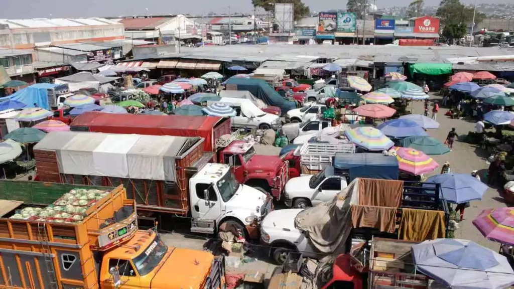 Ayuntamiento de Puebla y Consejo de la Central de Abasto logran acuerdo