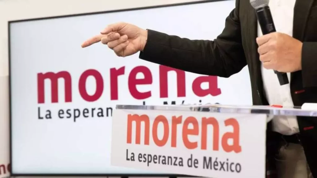 Morena Puebla: 10 días más… por Otis