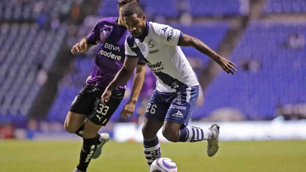 Club Puebla empata 1-1 ante Rayados