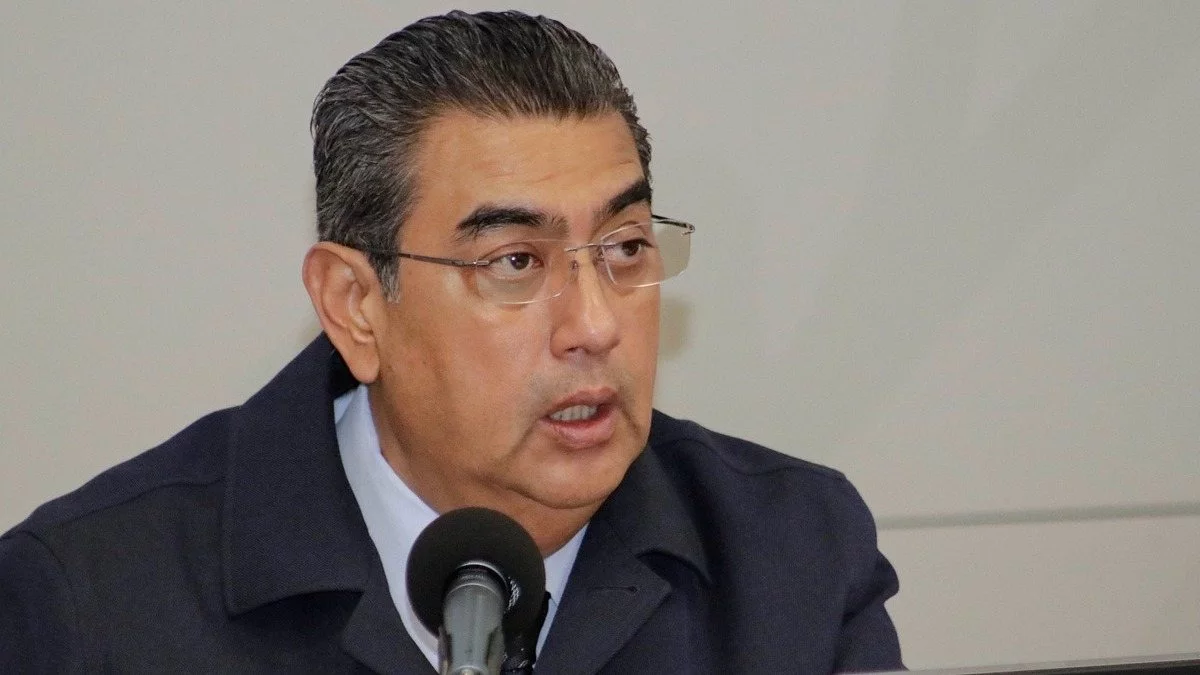 El gobernador de Puebla, Sergio Salomón