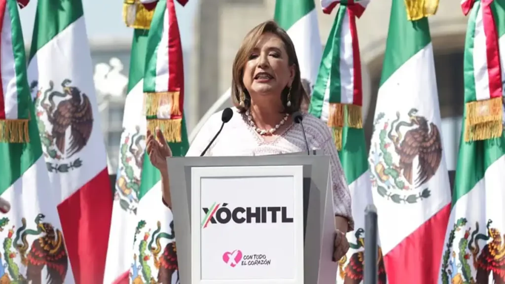 Xóchitl Gálvez, así hizo el ridículo durante su informe