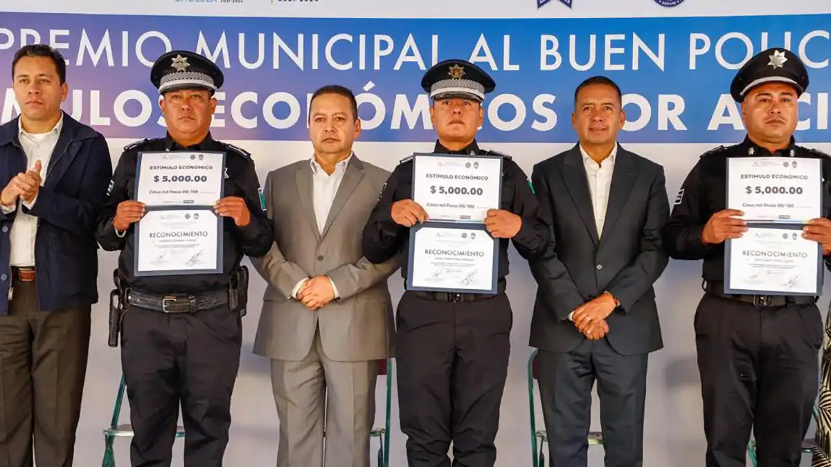Entregan premio al Buen Policía en San Andrés Cholula