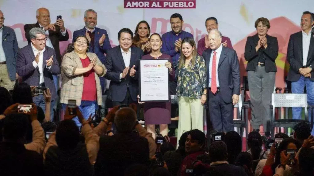 Claudia Sheinbaum se registra como precandidata de Morena a la presidencia