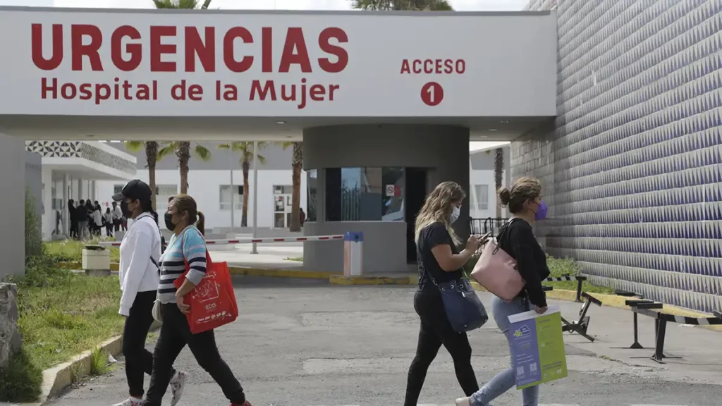 Poblanas ya pueden abortar bajo amparo en siete clínicas del estado