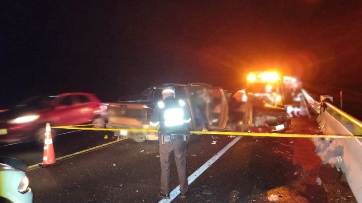 Mueren dos mujeres tras choque en la autopista Amozoc-Perote